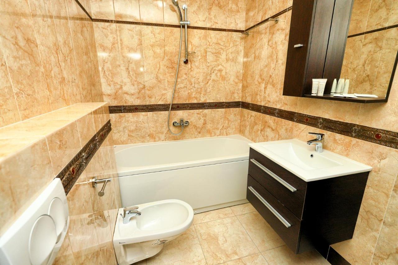 Apartment Anatolia - Mina Bečići Exteriör bild