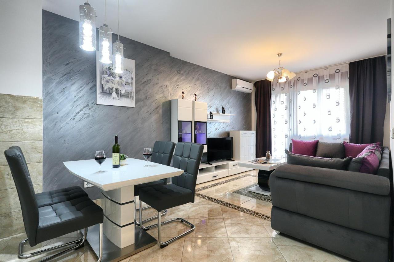 Apartment Anatolia - Mina Bečići Exteriör bild